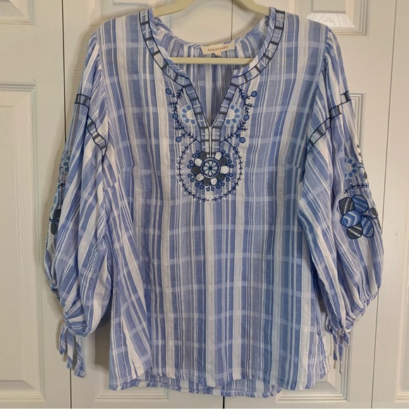 Solitaire Tops - Solitaire Blue and White Embroidered Tunic Size L